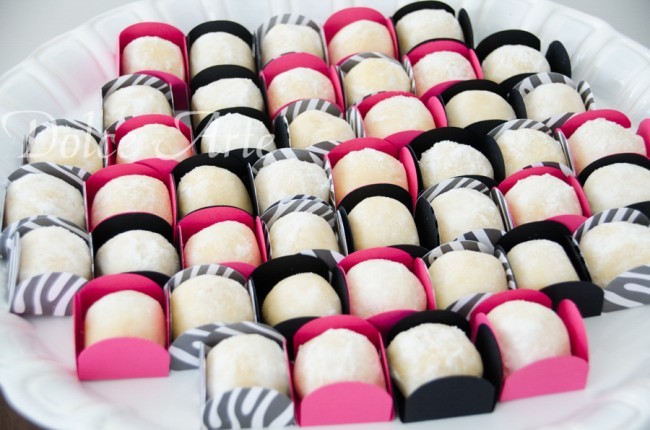 Mesa de Doces - Aniversário Cinema Bonequinha de Luxo