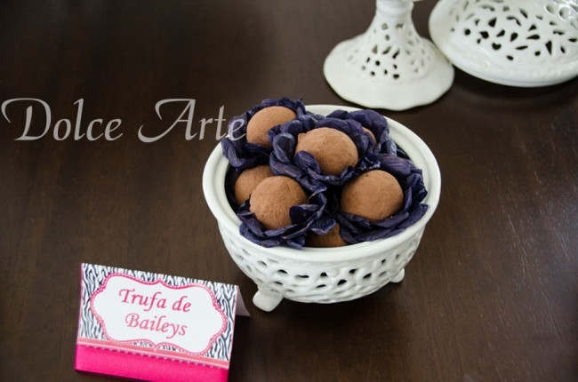 Mesa de Doces - Aniversário Cinema Bonequinha de Luxo