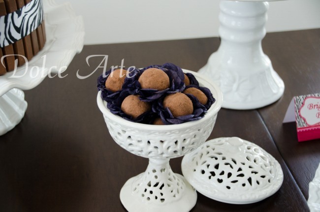 Mesa de Doces - Aniversário Cinema Bonequinha de Luxo