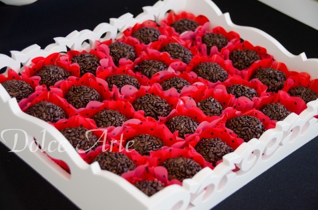 Mesa de Doces - Aniversário Infantil Joaninha