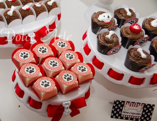 Mesa de Doces -  Aniversário Pet