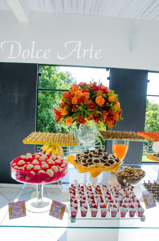 Mesa de Doces - Casamento Chácara Aburá