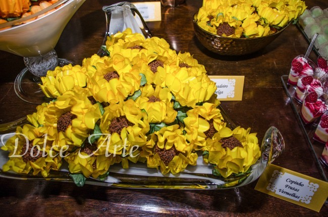 Mesa de Doces - Casamento Ilha do Mehl