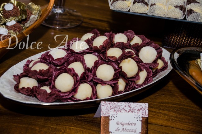 Mesa de Doces - Casamento Ilha do Mehl