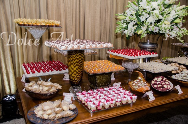 Mesa de Doces - Casamento Ilha do Mehl