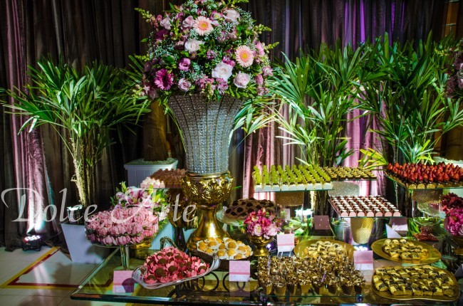 Mesa de Doces - Casamento Chácara Carpe Diem
