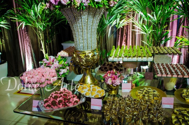 Mesa de Doces - Casamento Chácara Carpe Diem