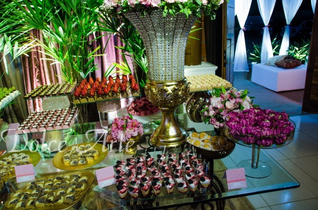 Mesa de Doces - Casamento Chácara Carpe Diem