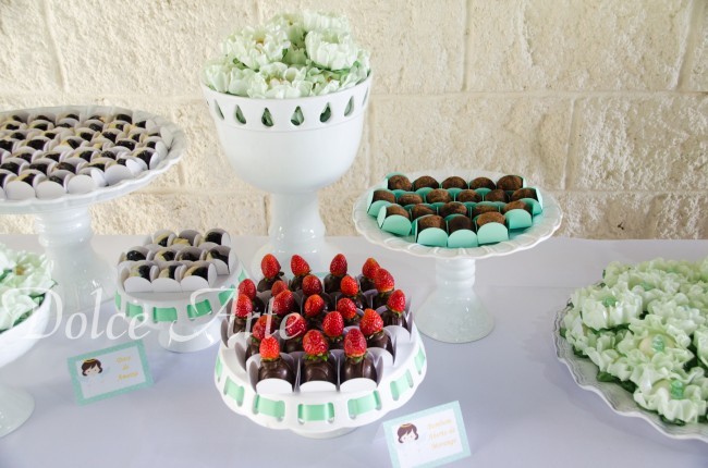 Mesa de Doces Batizado