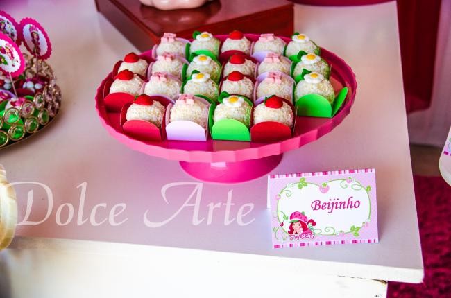 Doces Decorados Aniversário Infantil Moranguinho
