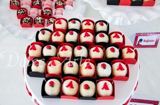 Doces decorados  Ladybug