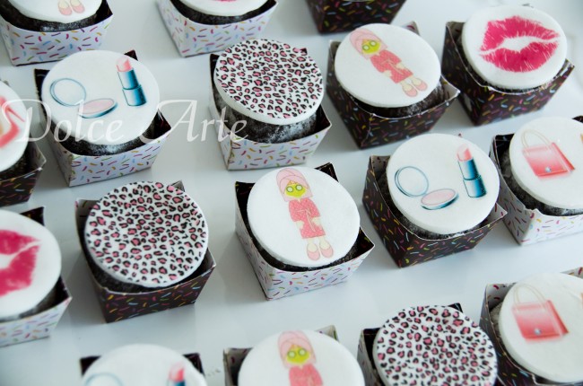 Doces Decorados Menina