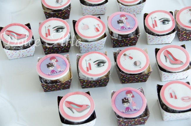 Doces Decorados Menina