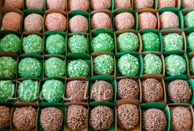 Doces decorados Militar