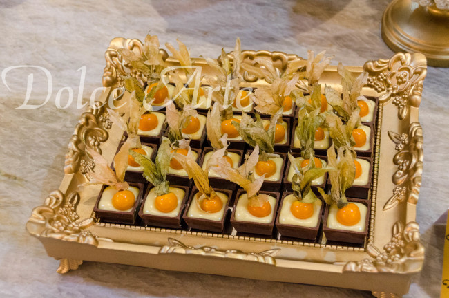 Caixinha de Laranja com Physalis