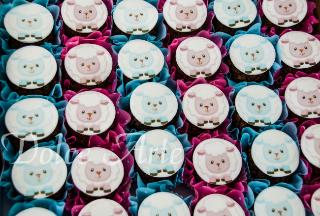 Doces Decorados Ovelhinha