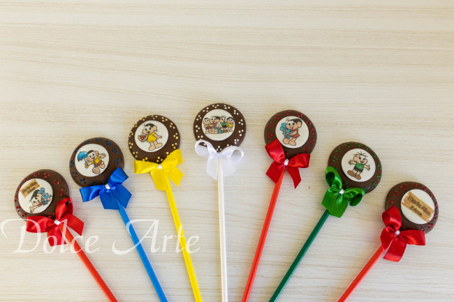 Pirulito de Chocolate com Pastilha de Açúcar