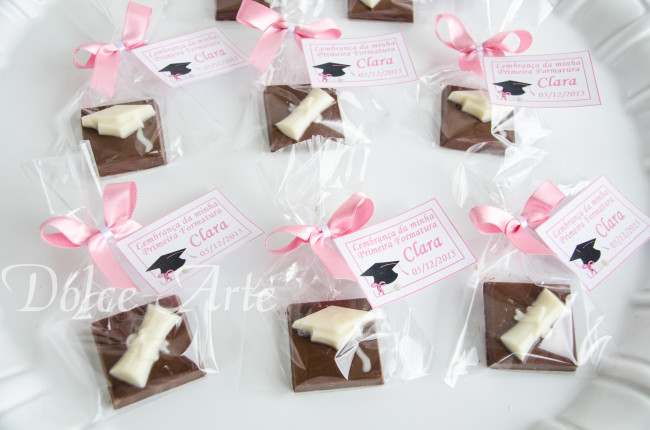 Aplique de Chocolate embalado para lembrancinha