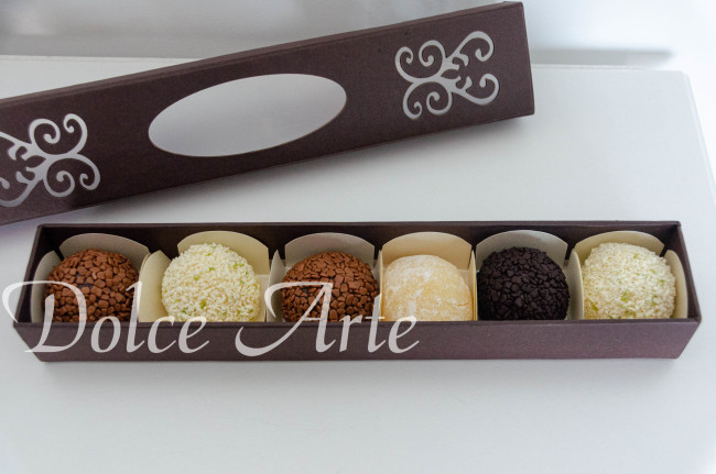 Caixa Especial com 6 doces