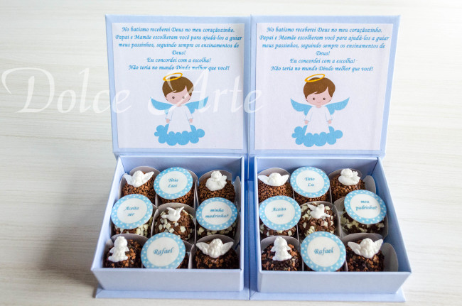 Caixa Personalizada com 9 Doces decorados Convite Batizado