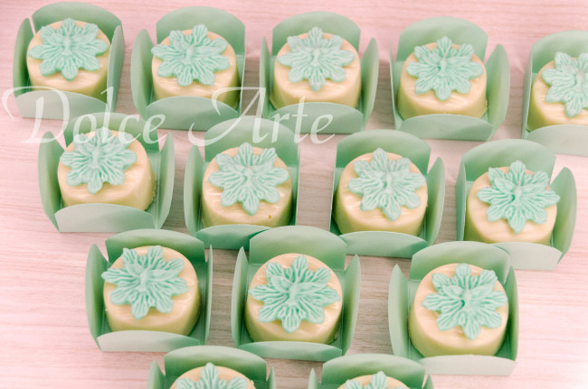 Doces Decorados Batizado/Primeira Comunhão/Crisma