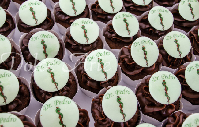 Cupcake decorado formatura