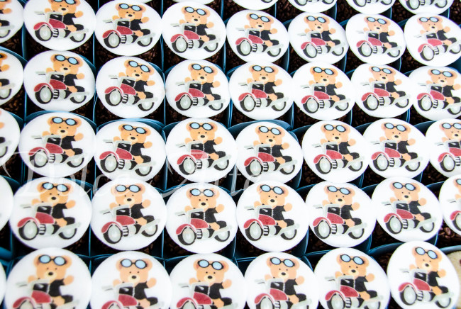 Doces decorados Ursinho Moto