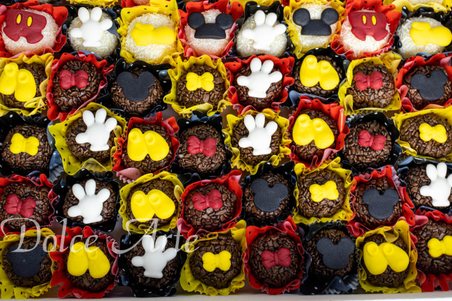 Doces decorados Mickey
