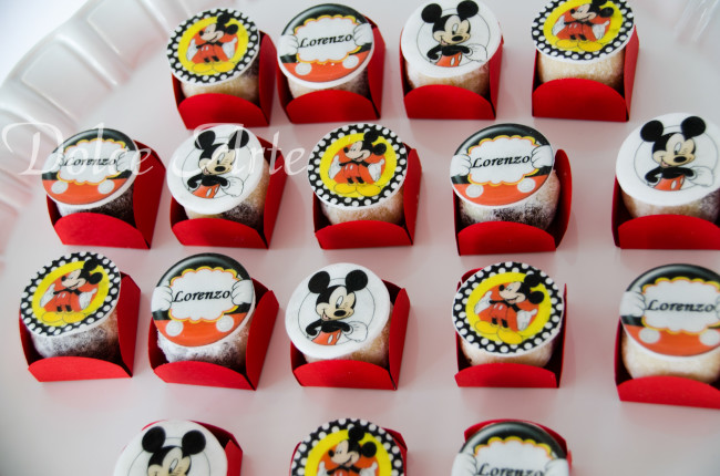 Doces decorados pastilha Mickey