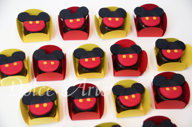 Doces decorados Mickey