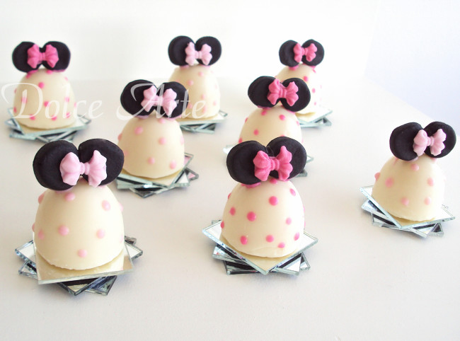 Doces decorados Minnie Rosa