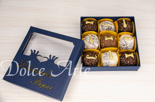 Caixa Especial com 9 doces decorados