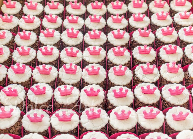Doces decorados Coroa