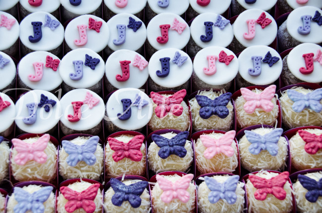 Doces decorados Jardim