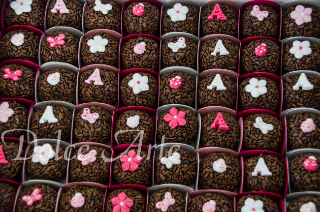 Doces decorados Jardim