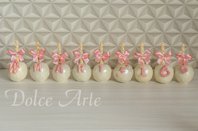 Maçãs de chocolate Bailarina