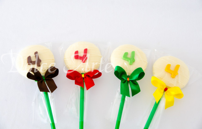 Pirulitos de chocolate número Dinossauros