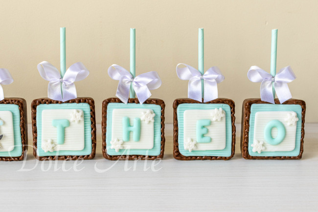 Pães de Mel no Palito Decorado