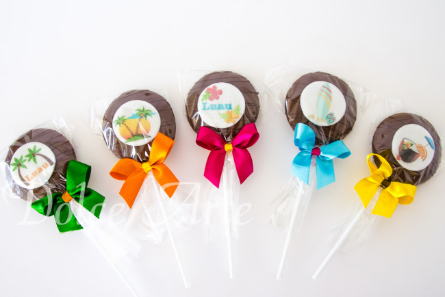 Pirulito de chocolate com pastilha de açúcar Luau / Praia / Hawai