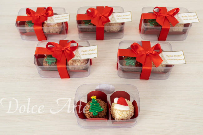 Caixinha de acetato com 2 doces decorados Natal