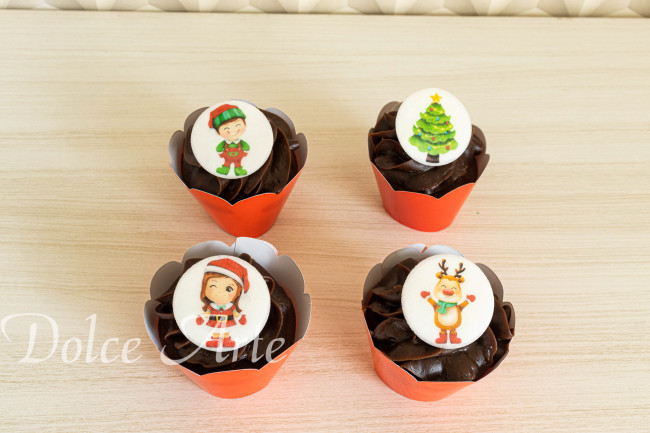 Cupcakes decorados com pastilha de açúcar Natal