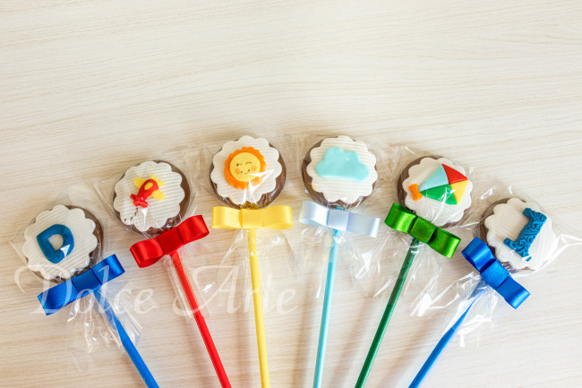 Pirulitos Mundo Bita