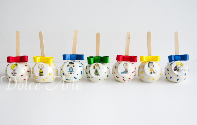 Maçãs de chocolate Snoopy