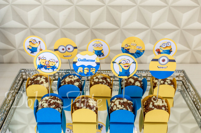Doces decorados Minions