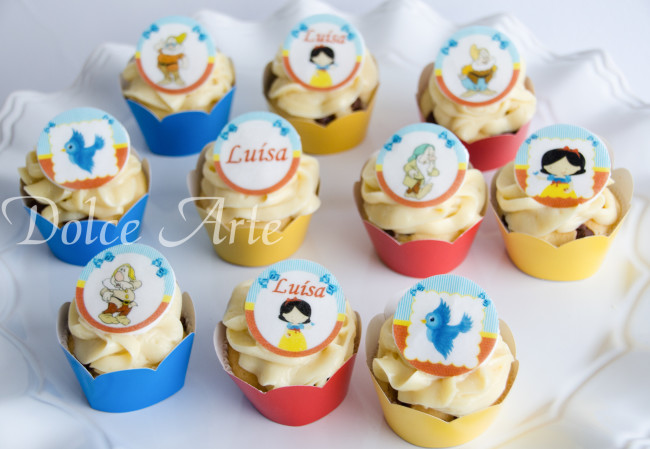 Cupcakes decorados Branca de Neve
