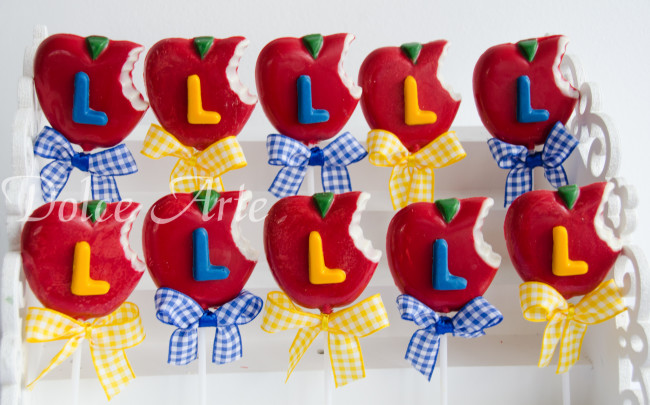 Pirulitos Maçãs Branca de Neve