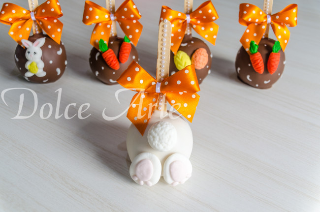 Maçãs de chocolate Páscoa