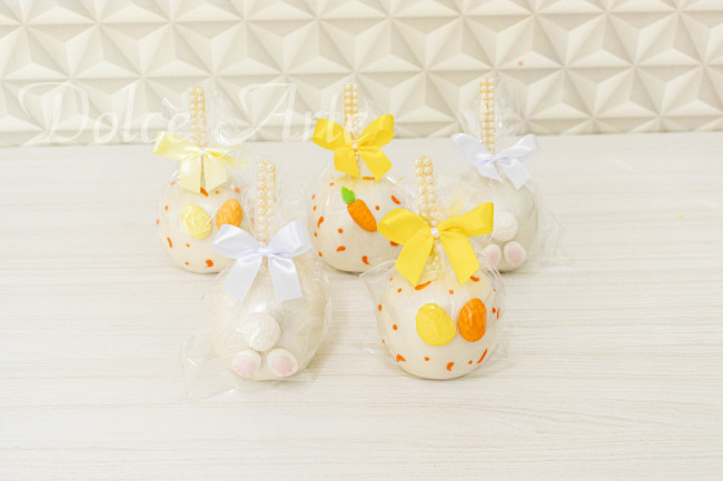 Maçãs de chocolate Páscoa