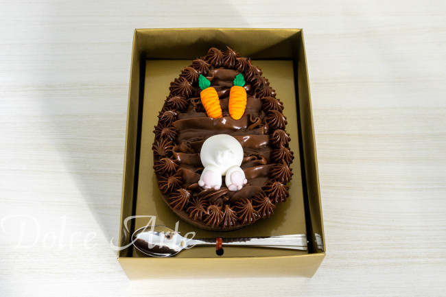 Ovo de chocolate recheado Páscoa