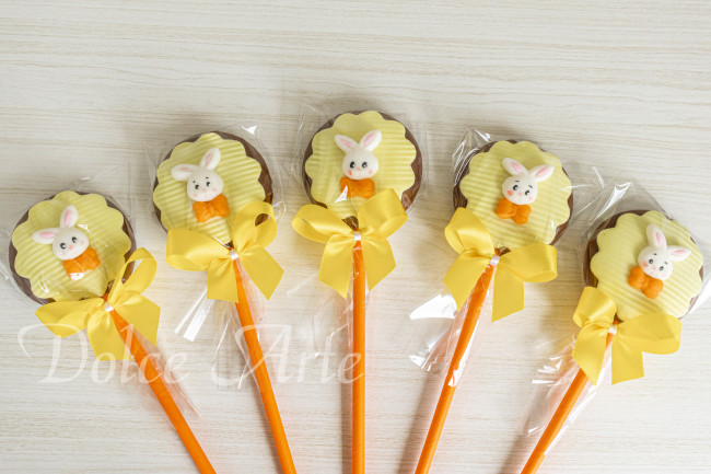 Pirulitos decorados Páscoa